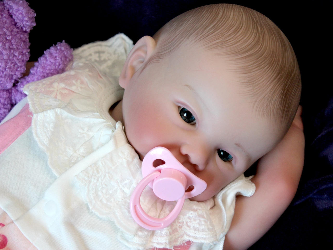 Lifelike Reborn Baby Doll 20 inch 7 lbs Weighted Newborn Baby Girl or Boy Soft Heavy Baby Dolls For Children Child Friendly Gifts For Girls