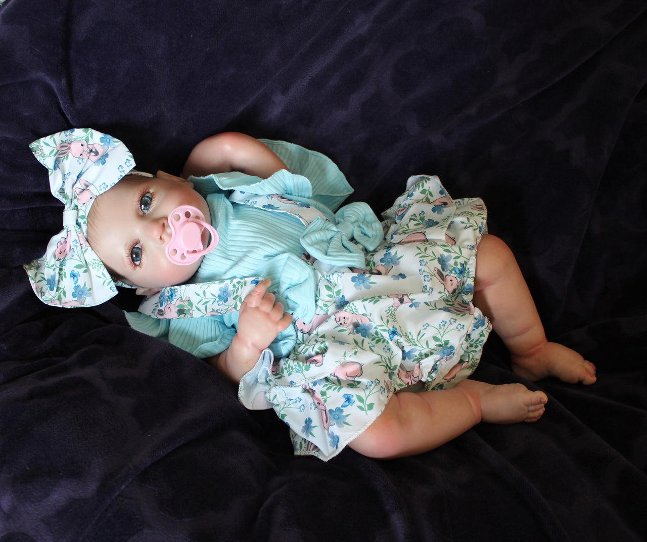 Lifelike Reborn Baby Doll 20” 2 to 6 Pounds Weighted Newborn Baby Girl/Boy Soft Heavy Baby Dolls For Children Child Friendly Gifts For Girls