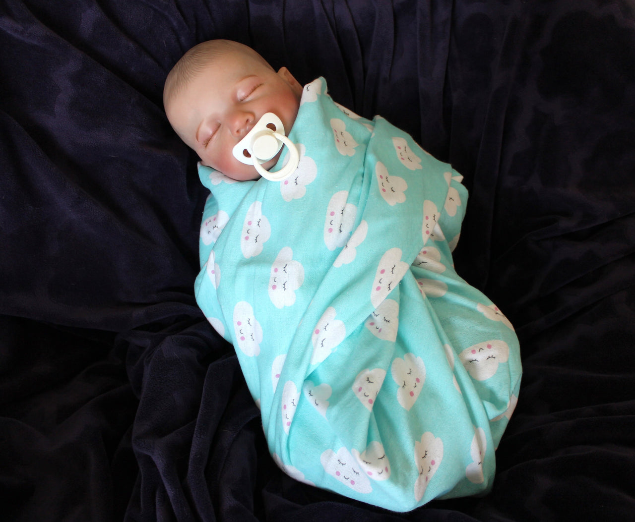 Whales yellow and blue outfit, Lifelike Reborn Baby Doll, Therapy doll, 20 inches 2 to 8 Pounds Weighted, Newborn Baby Boy, Soft Heavy Baby Dolls For Children Child Friendly Gifts For Girls, dementia therapy dolls
