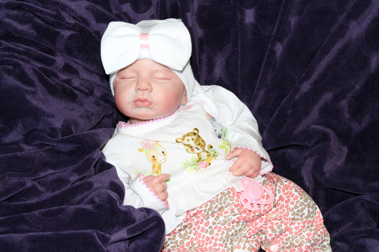 Lifelike Reborn Baby Doll 20” 2 to 8 Pounds Weighted Newborn Baby Girl/Boy Soft Heavy Baby Dolls For Children Child Friendly Gifts For Girls