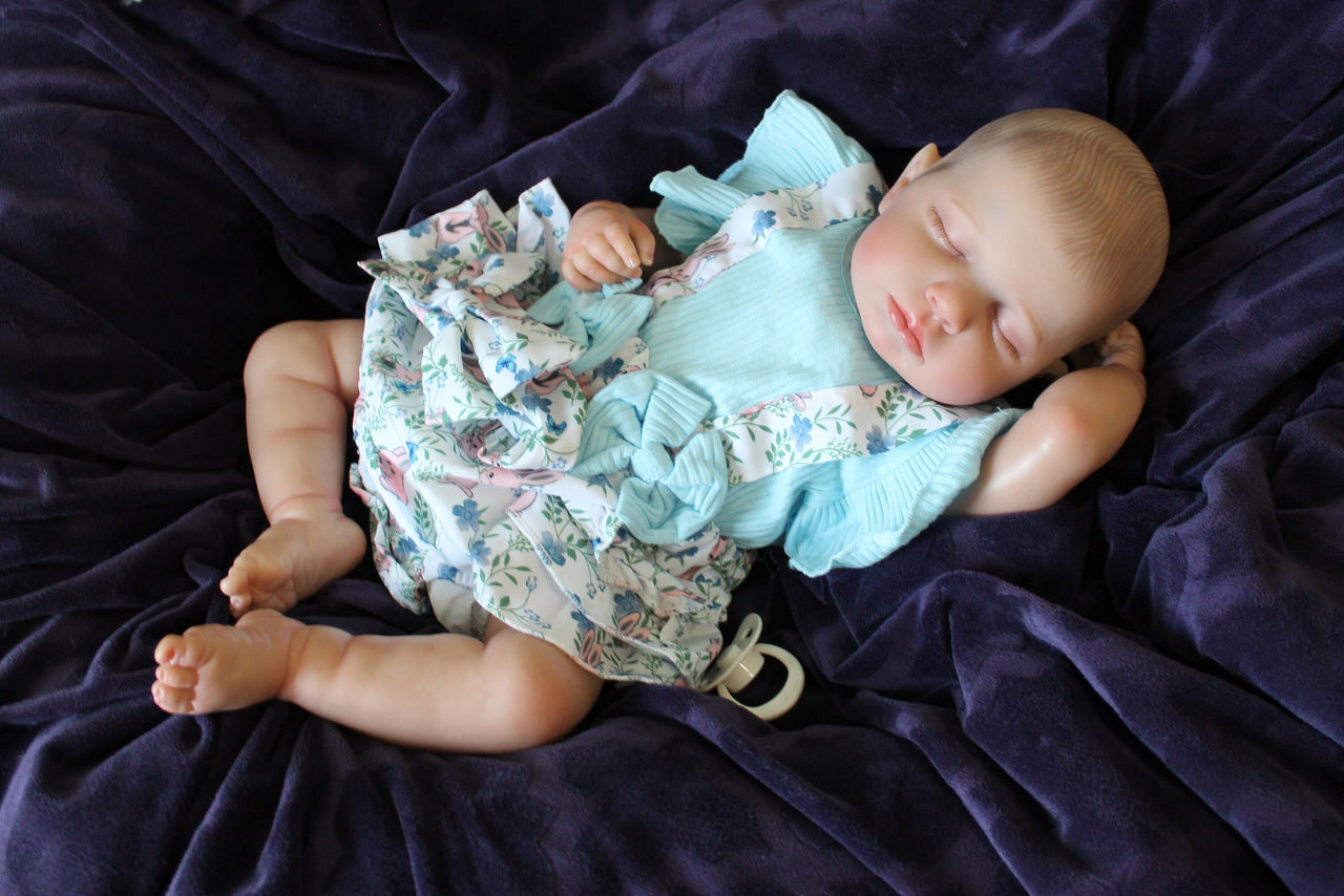 Lifelike Reborn Baby Doll 20” 2 6 7 8 Pounds Weighted Newborn Baby Heavy Baby Dolls For Children Child Friendly Gifts For Girls Blue Dress