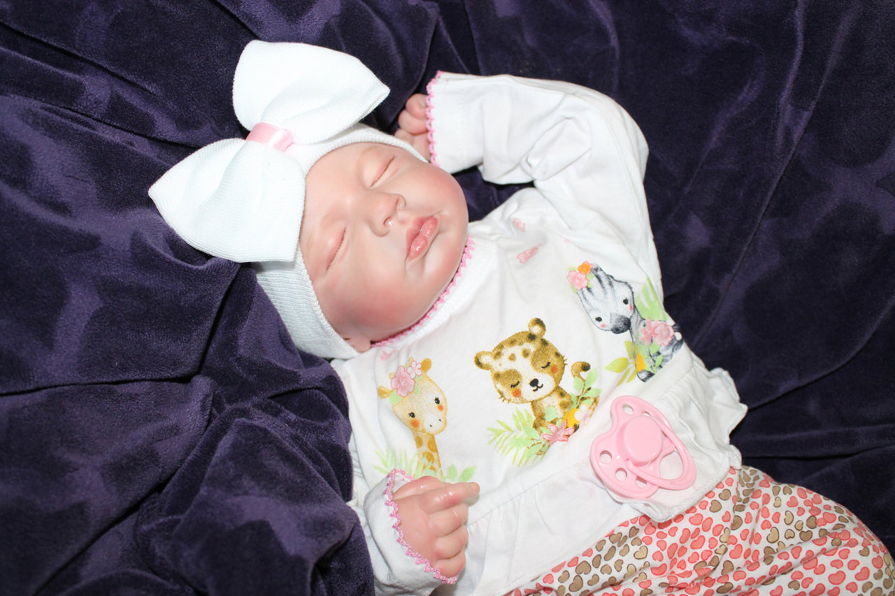 Lifelike Reborn Baby Doll 20” 2 to 8 Pounds Weighted Newborn Baby Girl/Boy Soft Heavy Baby Dolls For Children Child Friendly Gifts For Girls