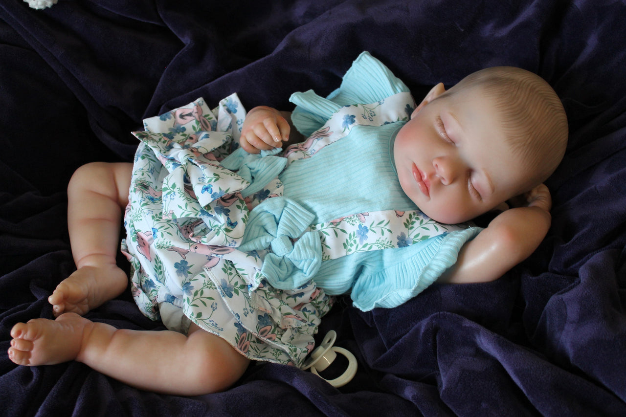 Handcrafted reborn doll with lifelike features, capturing intricate details and lifelike expression. Lifelike Reborn Baby Doll 20” 2 6 7 8 Pounds Weighted Newborn Baby Heavy Baby Dolls For Children Child Friendly Gifts For Girls Blue Dress