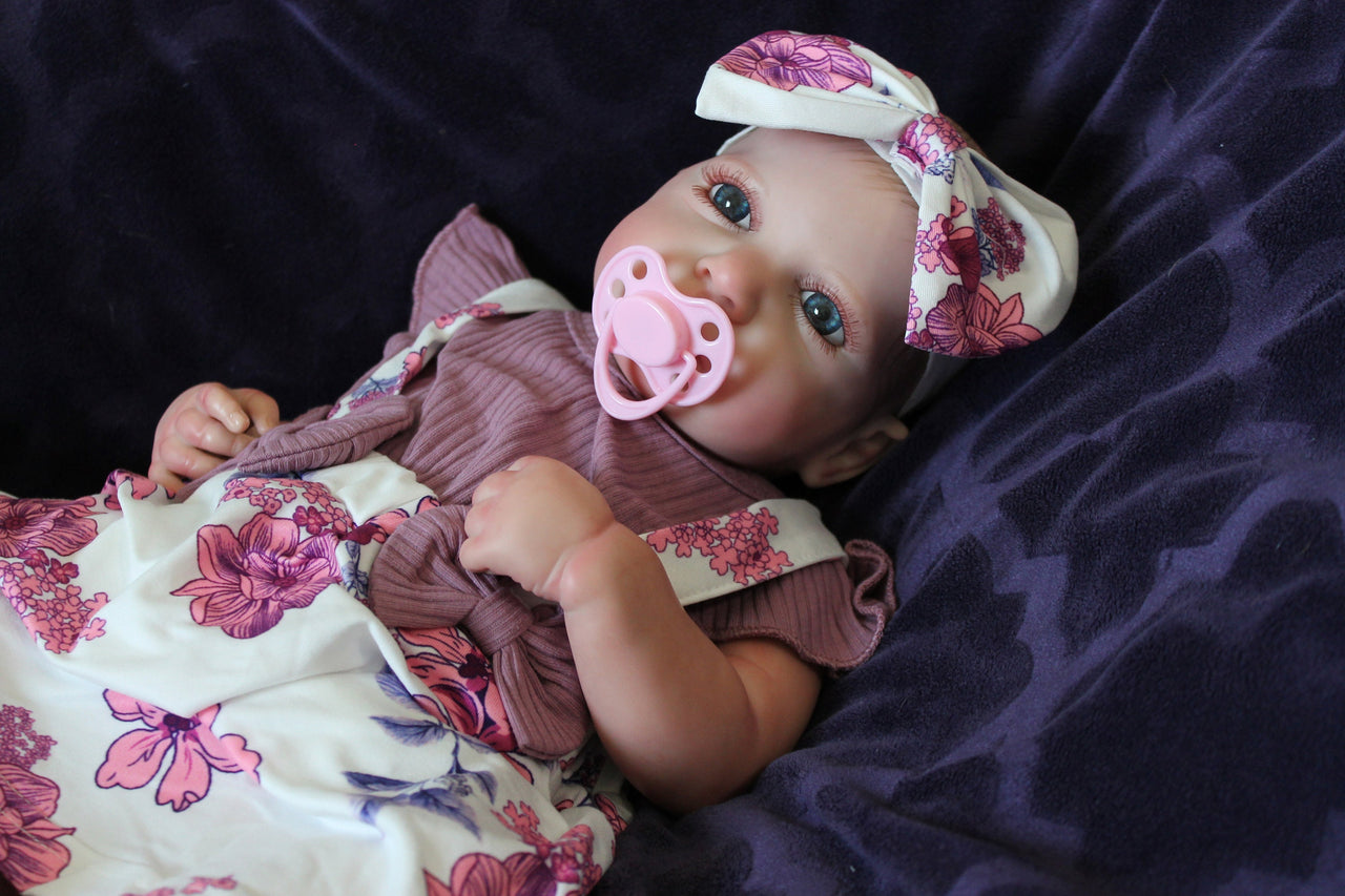 6 Pound Reborn Heavy Dolls Lifelike Baby Doll 20” 2 lbs. Weighted Newborn Baby Girl/Boy Soft For Children Child Friendly Gifts For Girls