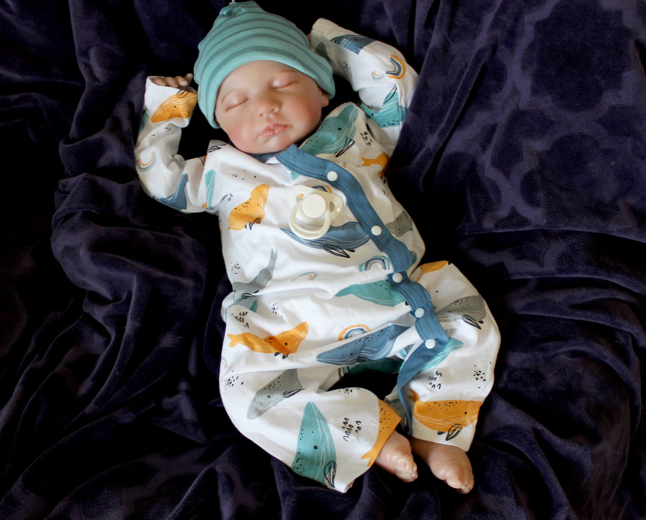 Whales yellow and blue outfit, Lifelike Reborn Baby Doll, Therapy doll, 20 inches 2 to 8 Pounds Weighted, Newborn Baby Boy, Soft Heavy Baby Dolls For Children Child Friendly Gifts For Girls, dementia therapy dolls