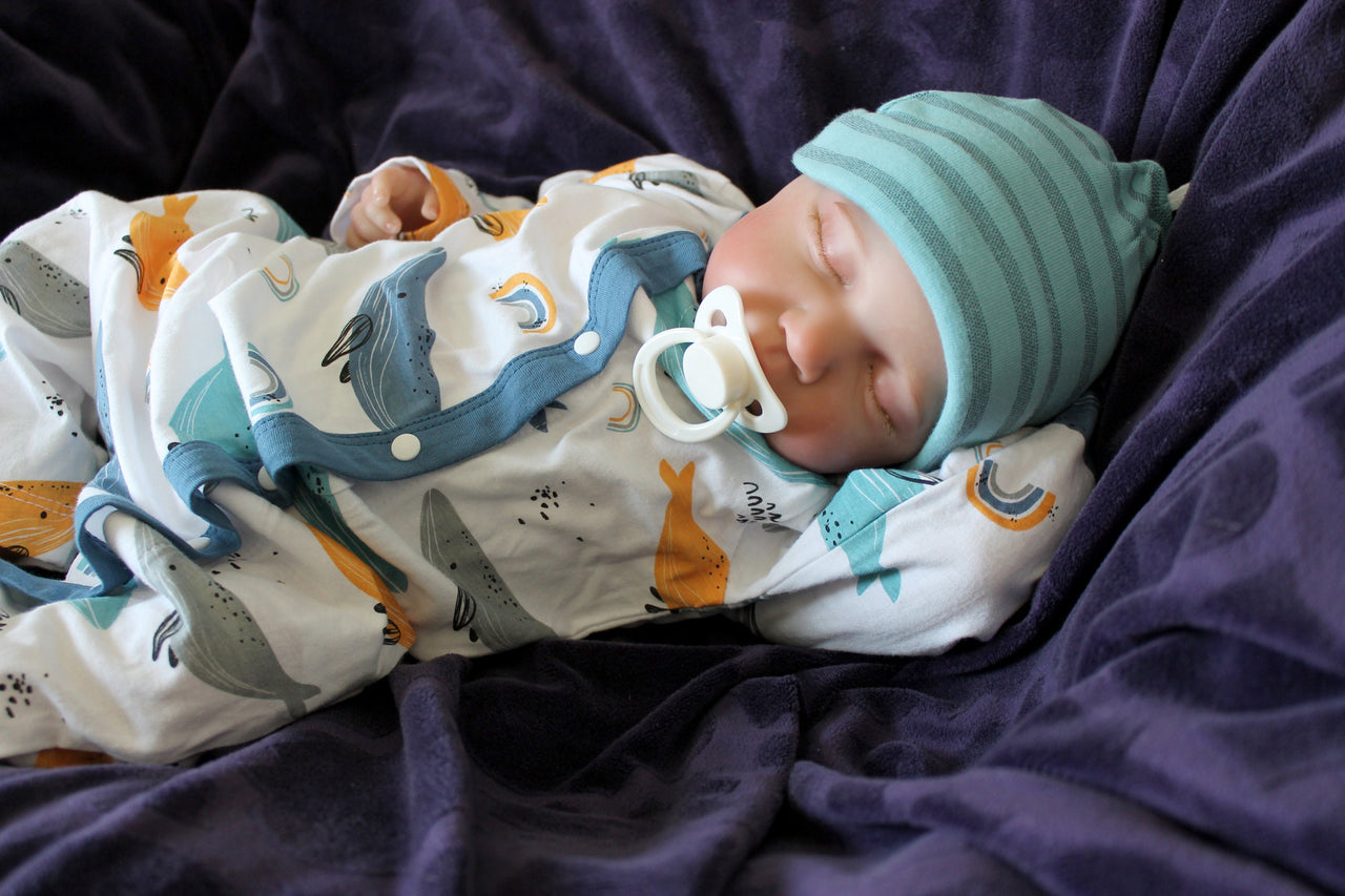 Whales yellow and blue outfit, Lifelike Reborn Baby Doll, Therapy doll, 20 inches 2 to 8 Pounds Weighted, Newborn Baby Boy, Soft Heavy Baby Dolls For Children Child Friendly Gifts For Girls, dementia therapy dolls