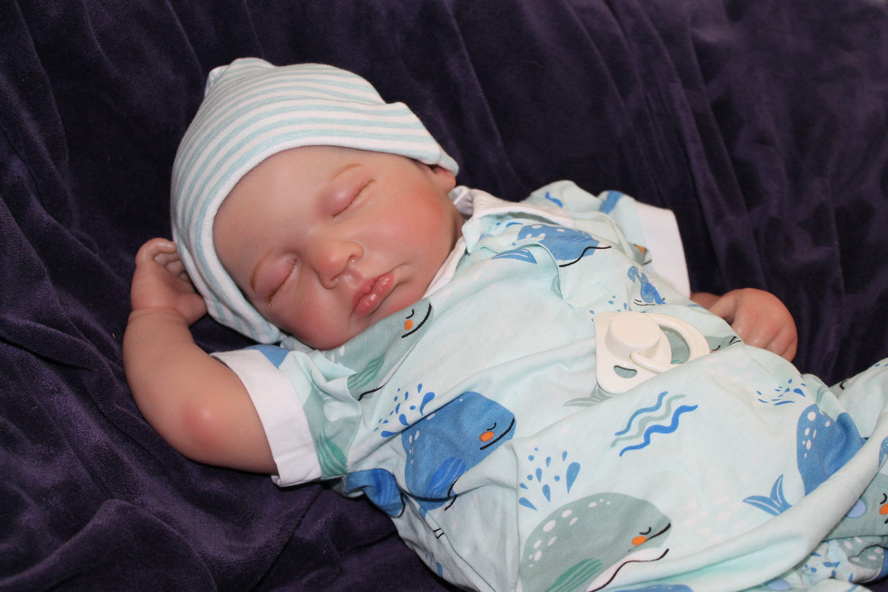 Blue Whales, Lifelike Reborn Baby Doll, Therapy doll, 20 inches 2 to 8 Pounds Weighted, Newborn Baby Boy, Soft Heavy Baby Dolls For Children Child Friendly Gifts For Girls, dementia therapy dolls