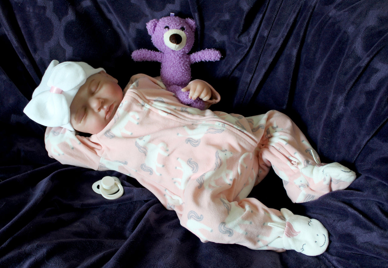 Lifelike Reborn Baby Doll 20” 2 6 7 8 Pounds Weighted Newborn Baby Heavy Baby Dolls For Children Child Friendly Gifts For Girls Unicorns