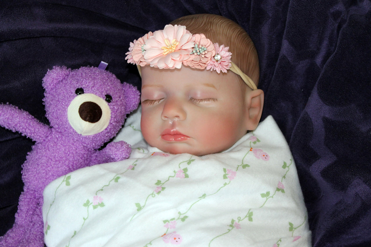 Lifelike Reborn Baby Doll: 20" Weighted Newborn with Christmas Outfit