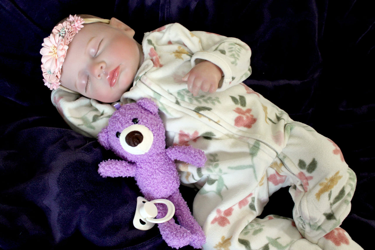 Lifelike Reborn Baby Doll: 20" Weighted Newborn with Christmas Outfit