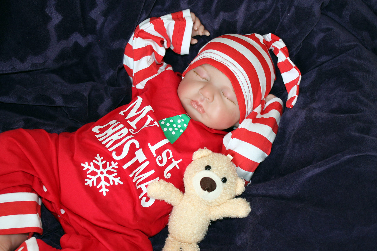 Christmas Reborn Baby Doll 20” 2 to 8 Pounds Weighted Newborn Lifelike Reborns Soft Heavy Baby Dolls Children Child Friendly Gifts For Girls