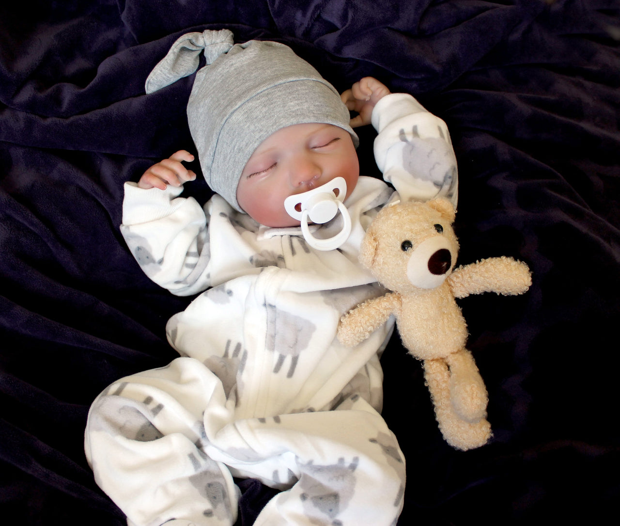 8 Pounds Weighted Newborn Lifelike Reborn Baby Doll 20 inch Baby Girl/Boy Soft Heavy Baby Dolls For Children Child Friendly First Play Dolls