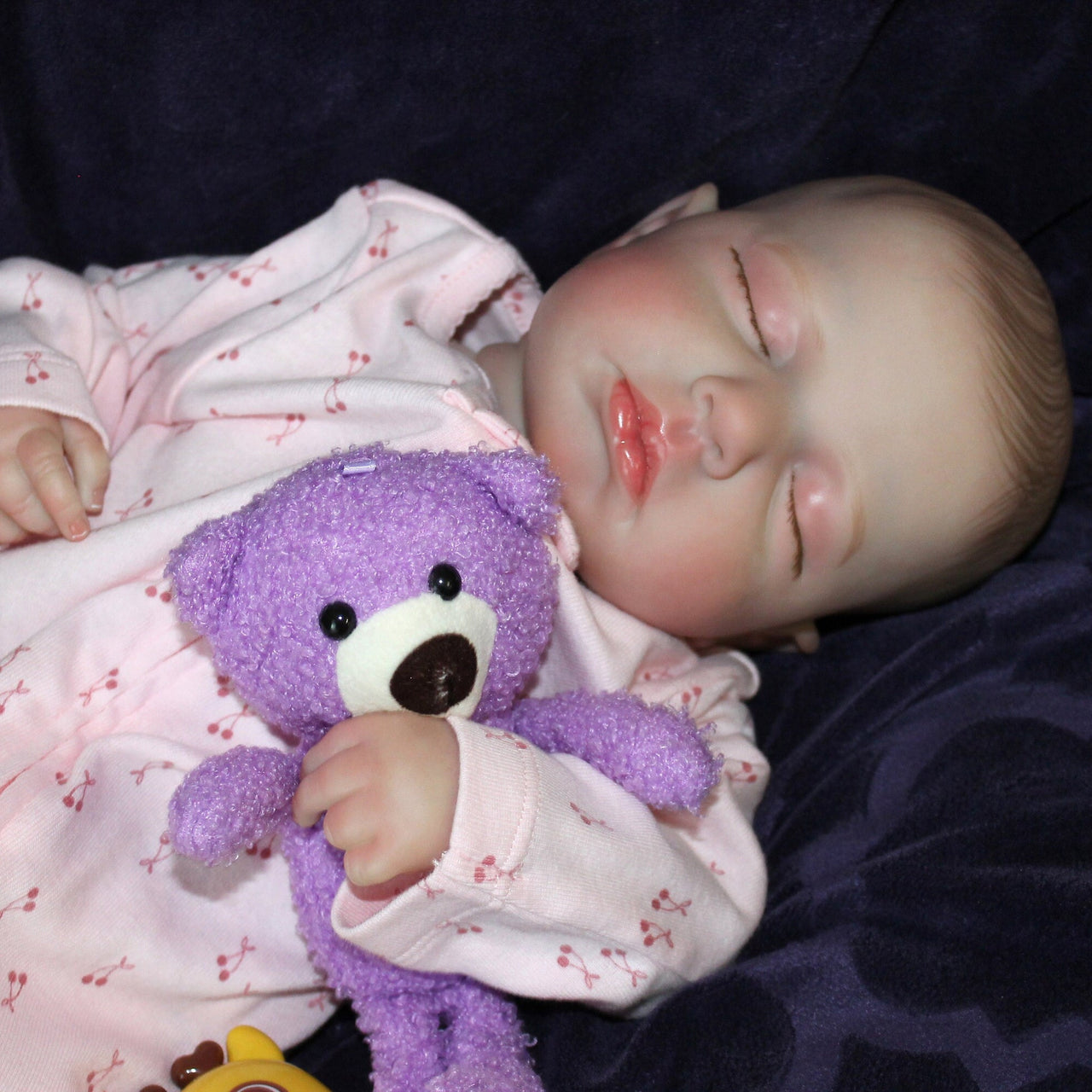 Lifelike Reborn Baby Doll 20” 2 to 8 Pounds Weighted Newborn Baby Girl/Boy Soft Heavy Baby Dolls For Children Child Friendly Gifts For Girls