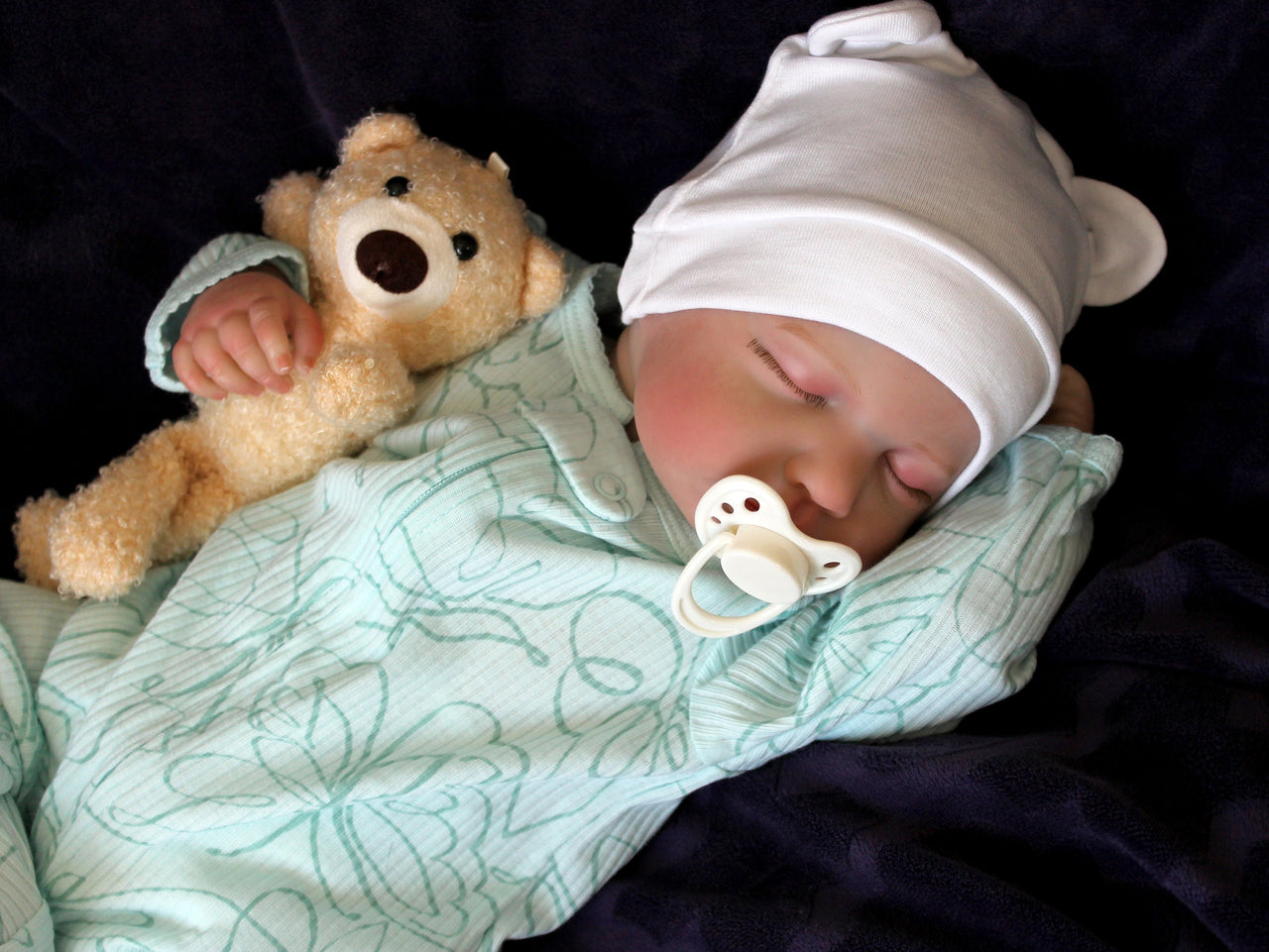 Child-Safe 20&quot; Weighted Reborn Doll - Realistic Newborn Baby Feel, 6-8 lbs - Perfect Gift for Girls - Lifelike Heavy Baby Dolls for Kids