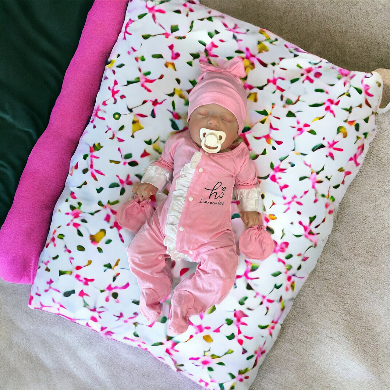 Newborn Baby Doll 20 inch Baby Clothes Ruffles Hi I&#39;m New Here Pink Bodysuit Romper Pajamas One Piece Infant 0-3 Months With Headband PJ Set