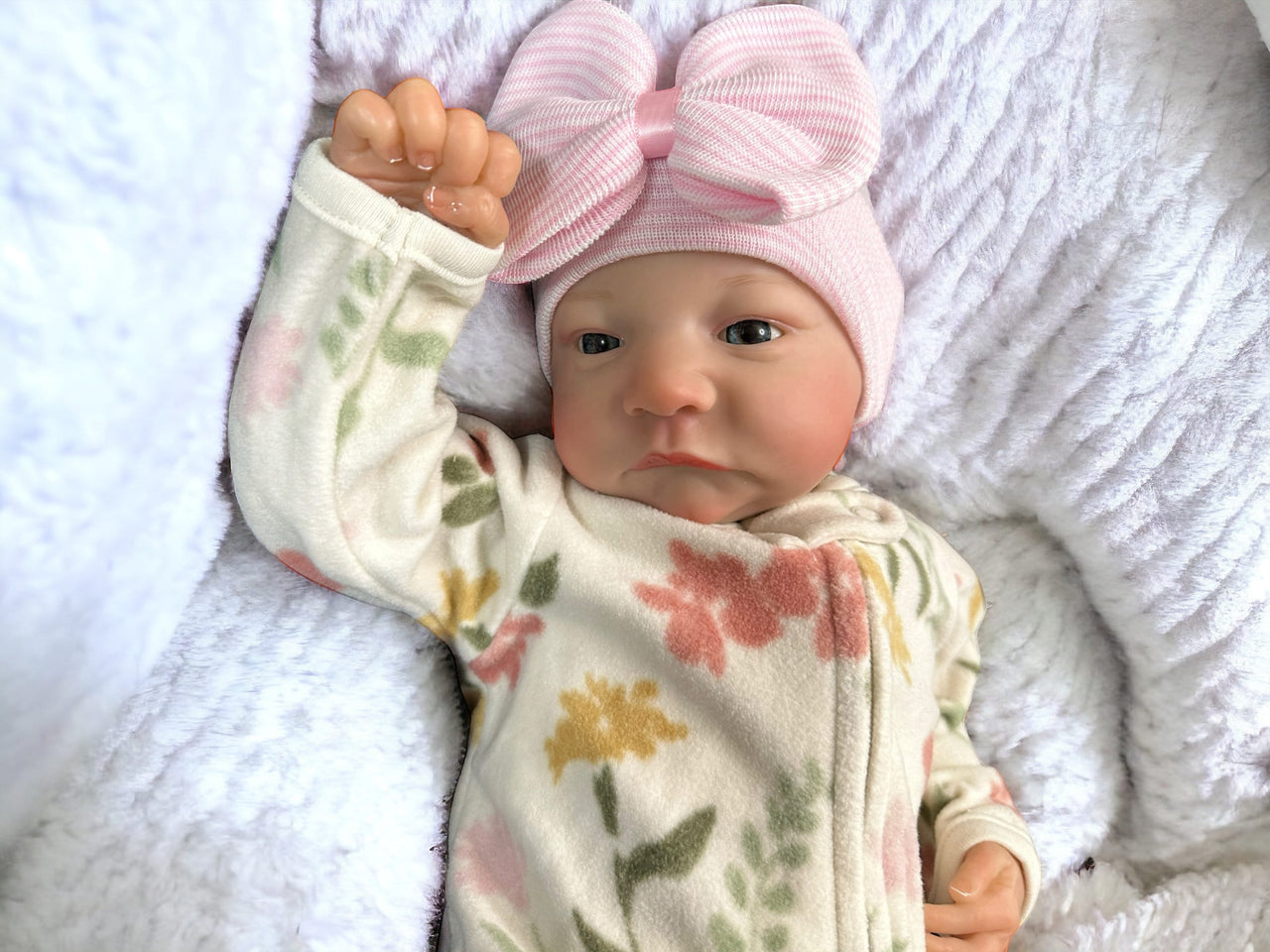 Lifelike Reborn Baby Doll 19” 2 to 6 lbs Weighted Newborn Baby Girl or Boy Soft Heavy Baby Dolls For Children Child Friendly Gifts For Girls