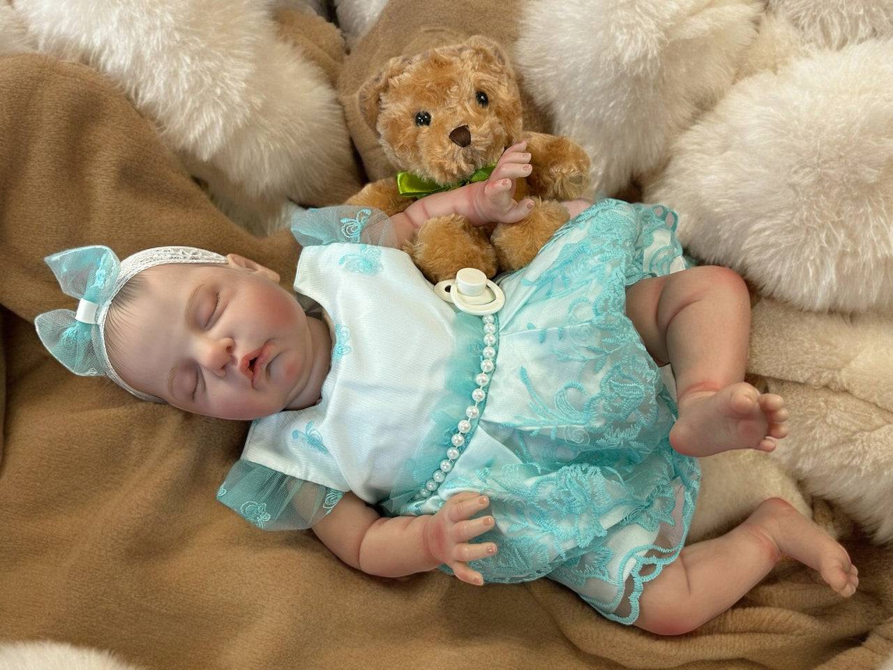 20” 2 to 8 Pounds Weighted Newborn Baby Girl/Boy Lifelike Reborn Baby Doll Soft Heavy Baby Dolls For Children Child Friendly Gifts For Girls