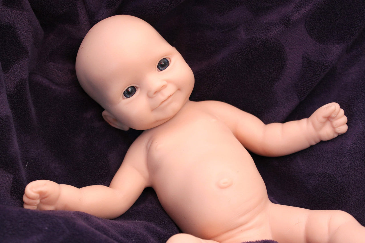 Preemie Silicone Dolls Realistic Real Lifelike Micro Mini Baby Doll Full Body Reborn 11 inch 1.3lbs Platinum Weighted Babies Ecoflex Bathtub Fun