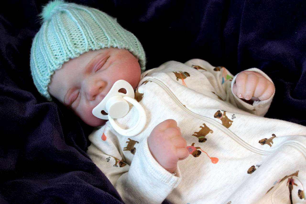 Child-Safe 17 inch Weighted Reborn Doll - Realistic Newborn Baby Feel, 5.4 lbs - Perfect Gift for Girls - Lifelike Heavy Baby Dolls for Kids