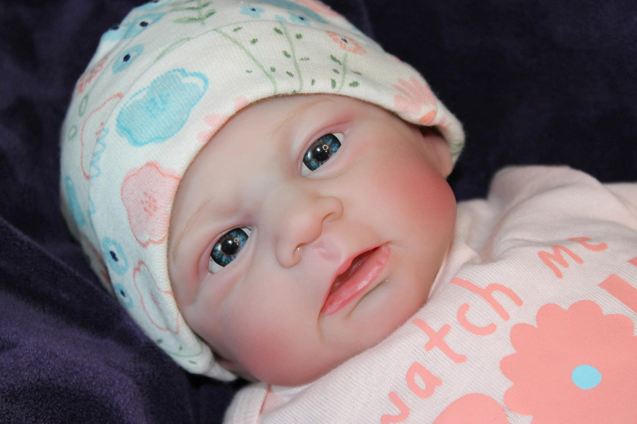 Lifelike Reborn Baby Doll 16” 5.3 lbs Weighted Newborn Baby Girl or Boy Soft Heavy Baby Dolls For Children Child Friendly Gifts For Girls