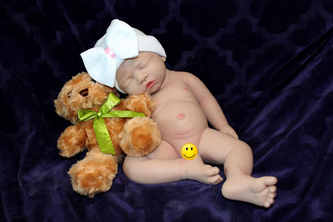 Full Silicone Doll, Platinum Silicone Dolls that take a pacifier and a bottle 17 inches 5.6 pounds