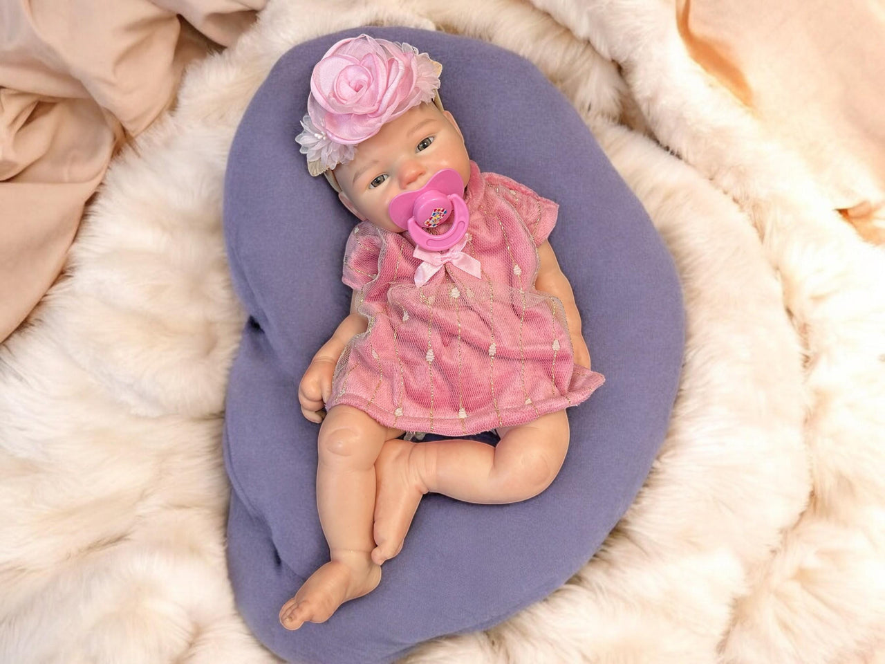 Full Silicone Doll, Platinum Silicone Dolls that take a pacifier and a bottle 16 inches 5 pounds