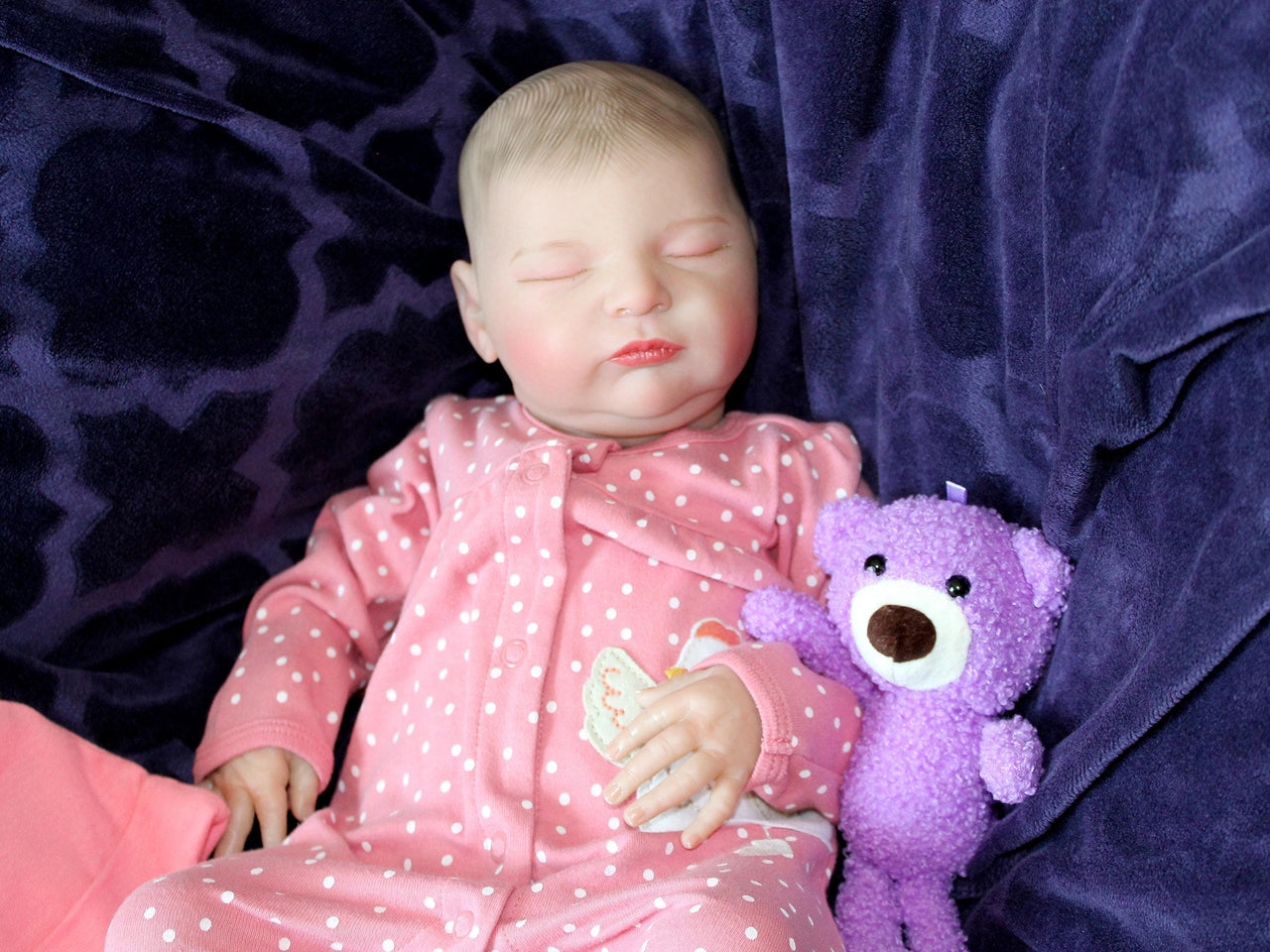 Lifelike Reborn Baby Doll 20” 7.14 lbs. Weighted Newborn Baby Girl or Boy Soft Heavy Baby Dolls For Children Child Friendly Gifts For Girls