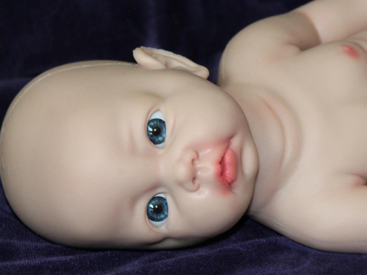 Full Silicone Doll Squishy Body Reborn Platinum Silicone Dolls Realistic Newborn Real Lifelike Weighted Babies Bathtub Baby 17 inches 5.3 pounds