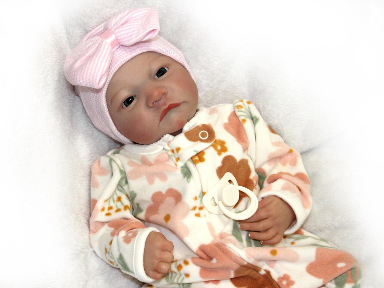 Lifelike Reborn Baby Doll 19” 5.6 lbs. Weighted Newborn Baby Girl or Boy Soft Heavy Baby Dolls For Children Child Friendly Gifts For Girls