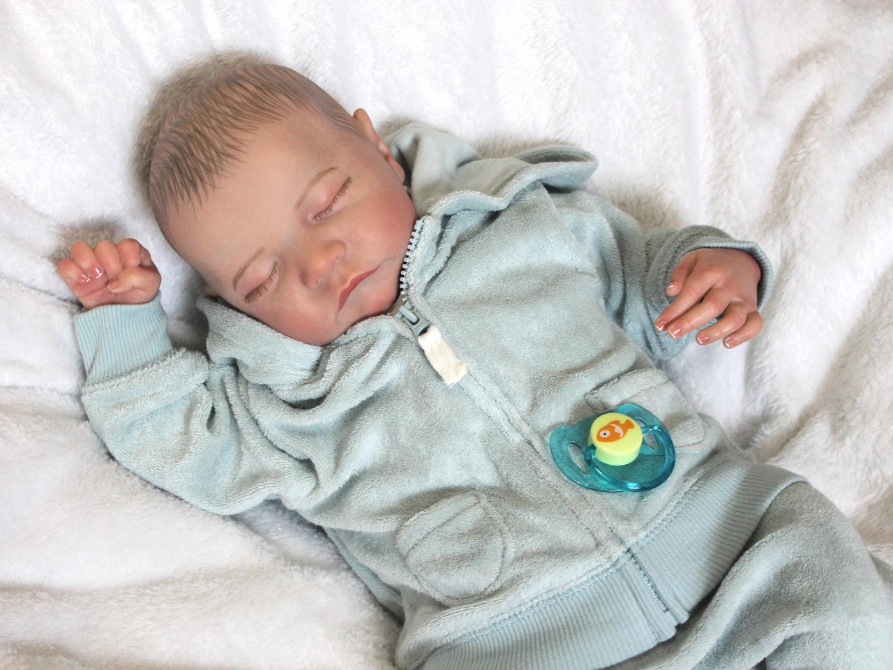 Realistic Reborn Baby Doll: 19 Inch Handcrafted Vinyl, Weighted Cloth Body