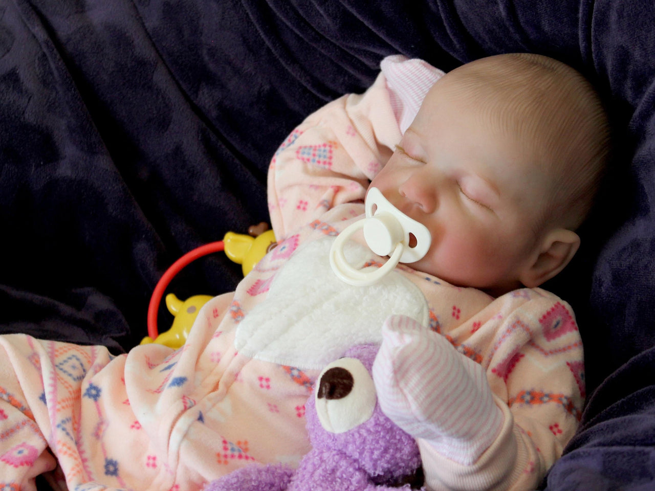 20 Inch Realistic Reborn Baby Doll Lifelike Newborn 8 lbs Weighted Soft Heavy Girl Boy Doll Child-Friendly Therapy and Children&#39;s First Doll