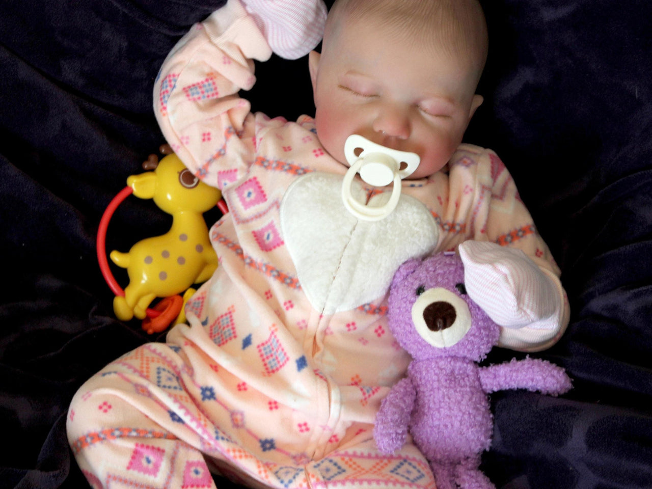 20 Inch Realistic Reborn Baby Doll Lifelike Newborn 8 lbs Weighted Soft Heavy Girl Boy Doll Child-Friendly Therapy and Children&#39;s First Doll