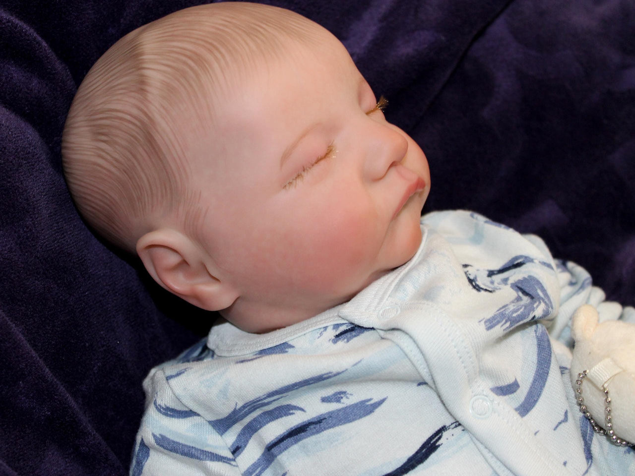 Realistic Reborn Baby Doll: 19 Inch Handcrafted Vinyl, Weighted Cloth Body