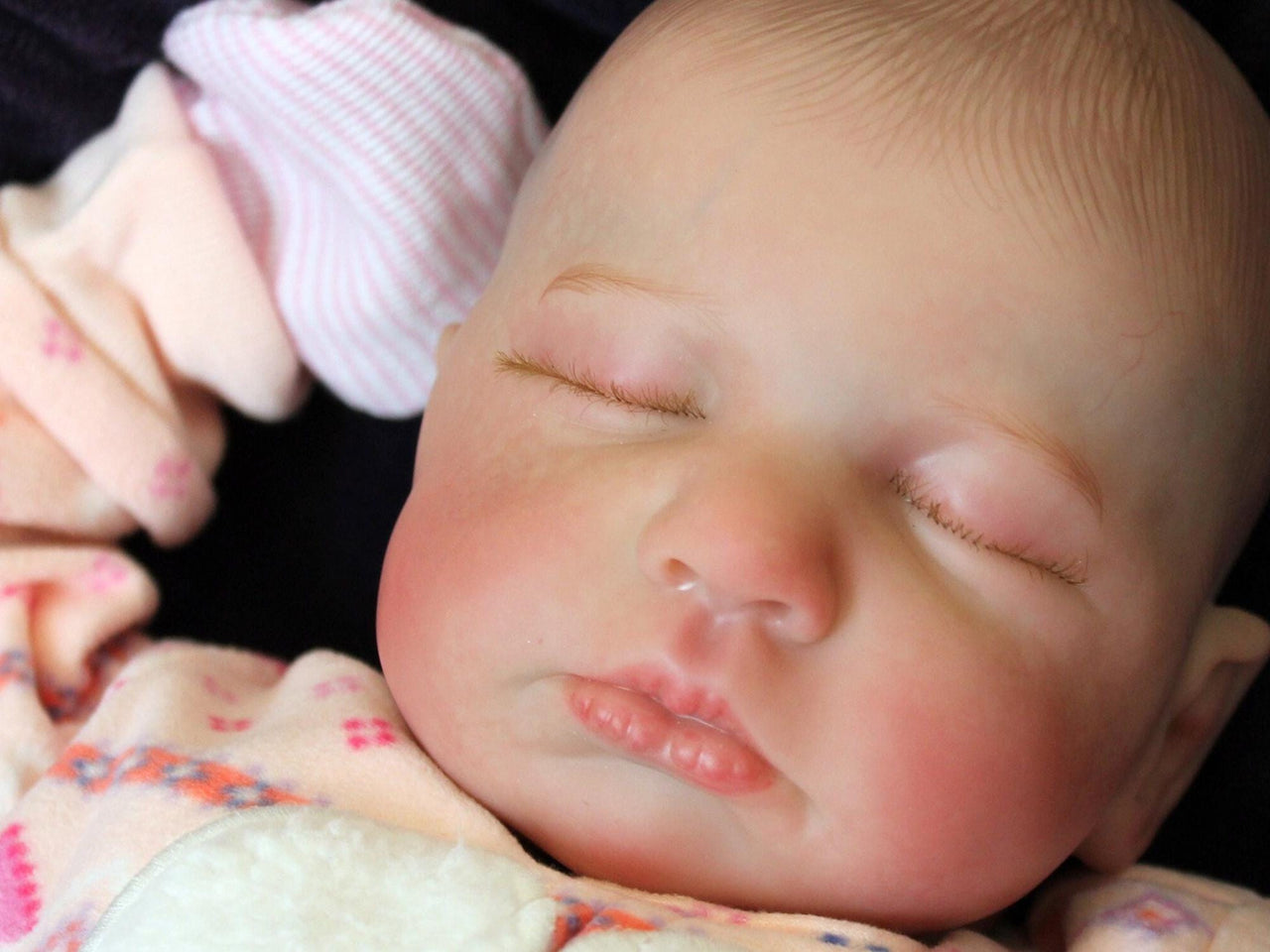20 Inch Realistic Reborn Baby Doll Lifelike Newborn 8 lbs Weighted Soft Heavy Girl Boy Doll Child-Friendly Therapy and Children&#39;s First Doll
