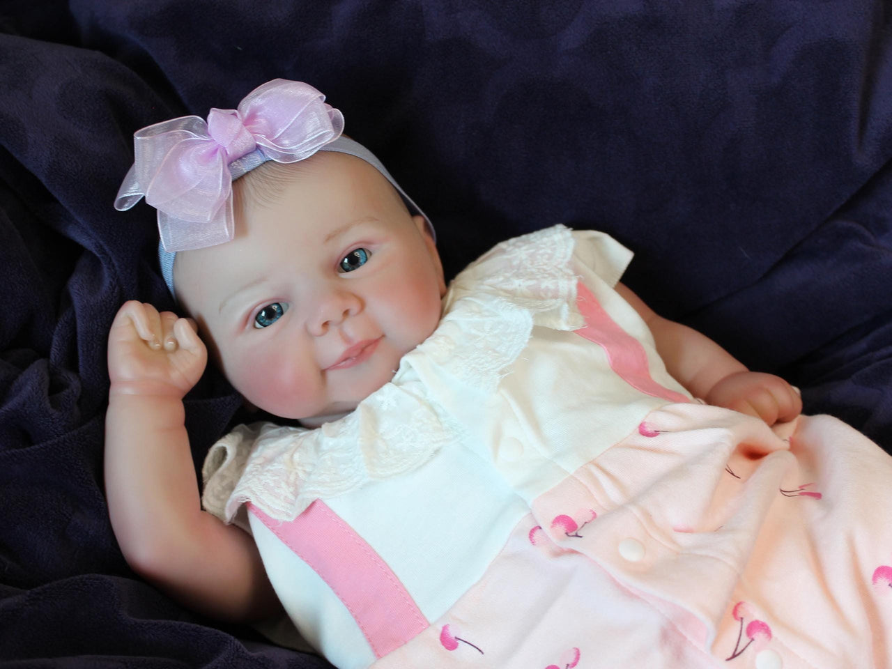 Lifelike Reborn Baby Doll 20 inch 7 lbs Weighted Newborn Baby Girl or Boy Soft Heavy Baby Dolls For Children Child Friendly Gifts For Girls
