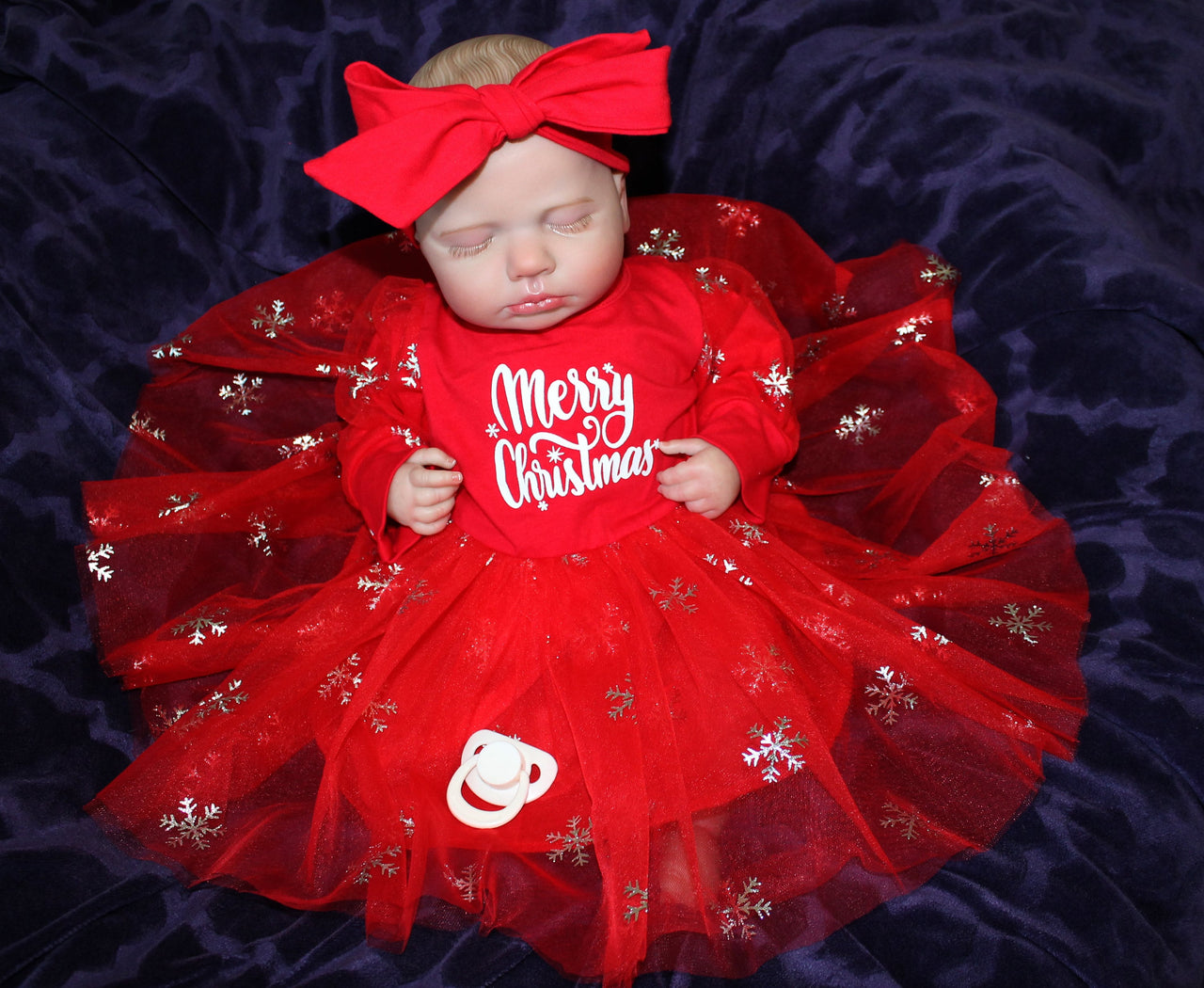 Christmas Reborn Baby Dolls Merry Christmas Outfit Lifelike Reborn Doll 20” Weighted Newborn Baby Therapy Doll Child Friendly Xmas Gifts NEW