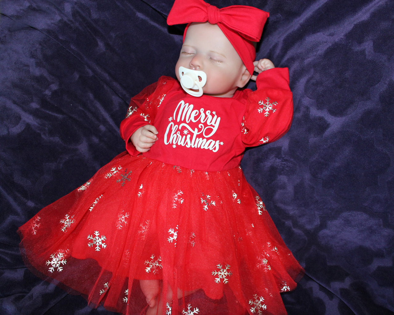 Christmas Reborn Baby Dolls Merry Christmas Outfit Lifelike Reborn Doll 20” Weighted Newborn Baby Therapy Doll Child Friendly Xmas Gifts NEW