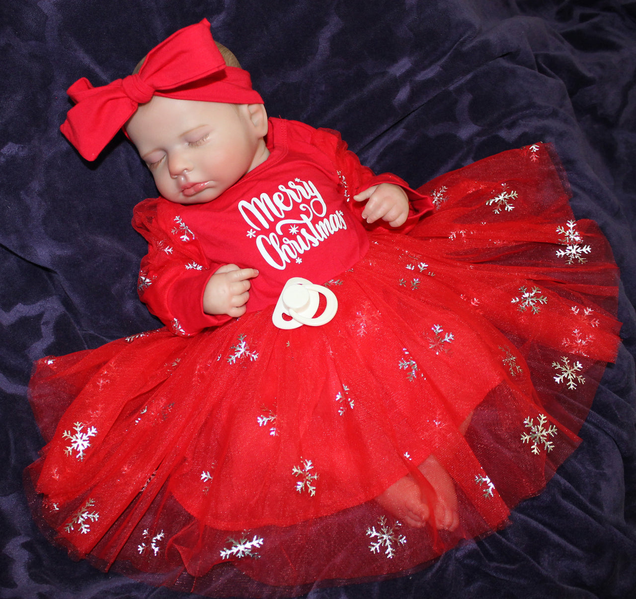 Christmas Reborn Baby Dolls Merry Christmas Outfit Lifelike Reborn Doll 20” Weighted Newborn Baby Therapy Doll Child Friendly Xmas Gifts NEW