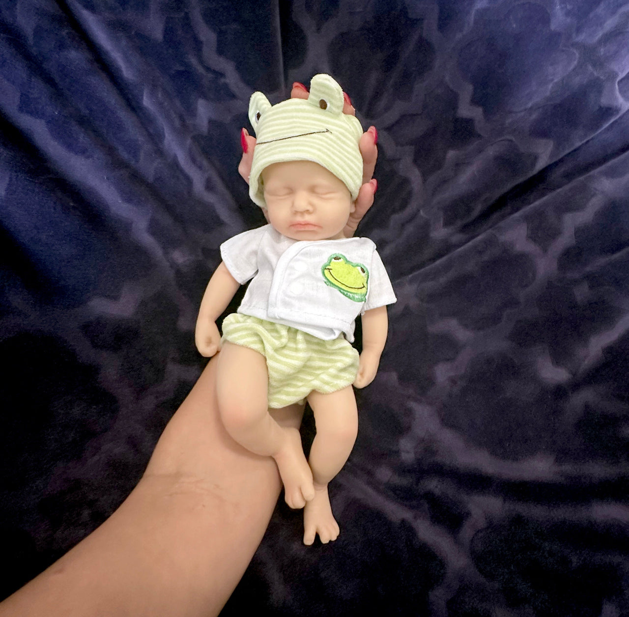 Preemie Silicone Dolls Realistic Real Lifelike Micro Mini Baby Doll Full Body Reborn 12&quot; 2.6 lbs Platinum Weighted Babies Ecoflex Bathtub Fun